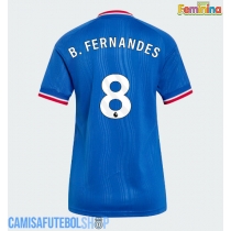 Camisa de time de futebol Manchester United Bruno Fernandes #8 Replicas 2º Equipamento Feminina 2026-27 Manga Curta